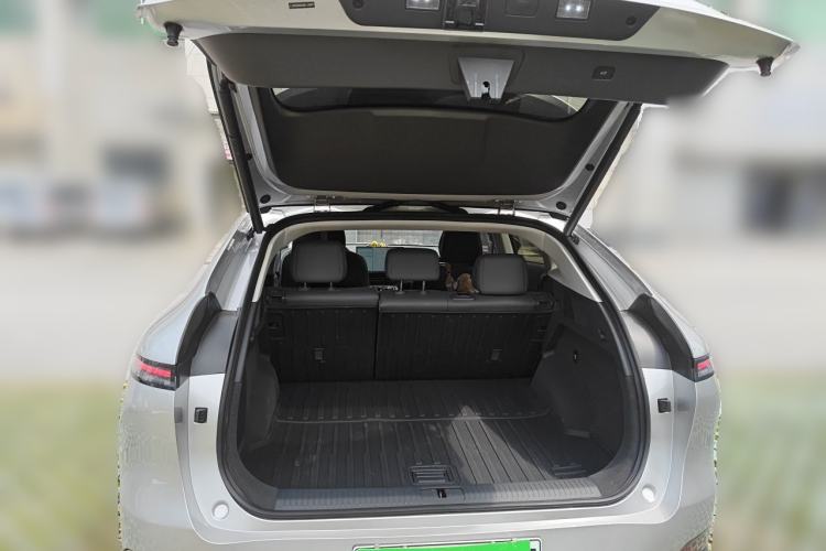 Used XPeng G6 2025 625 Long-Range Max Flagship Edition Trunk