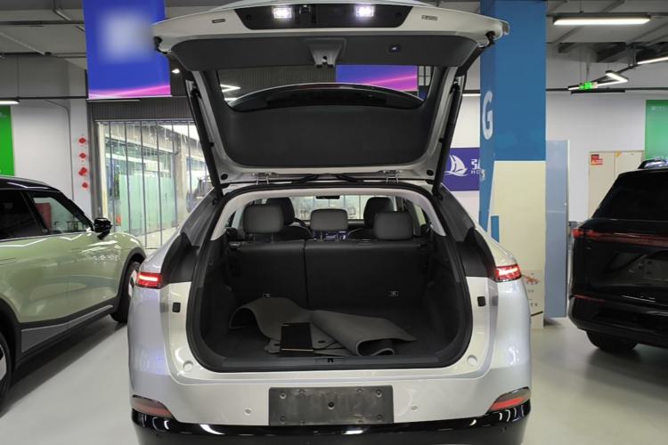 Used XPeng G6 2025 625 Long-Range Max Flagship Edition Trunk
