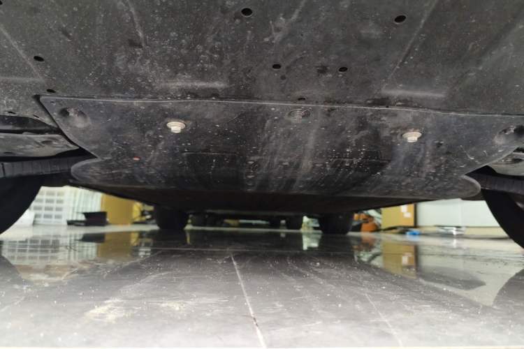 Used XPeng G6 2025 625 Long-Range Max Tech Edition Chassis Rear