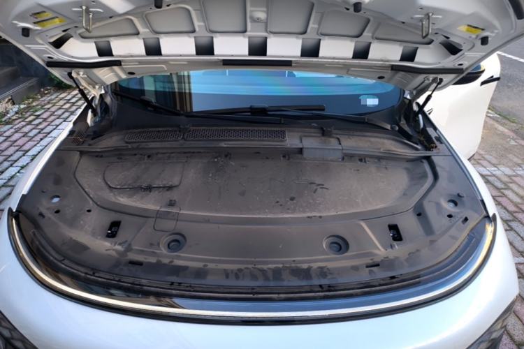 Used XPeng G6 2025 625 Long-Range Max Tech Edition Engine Bay
