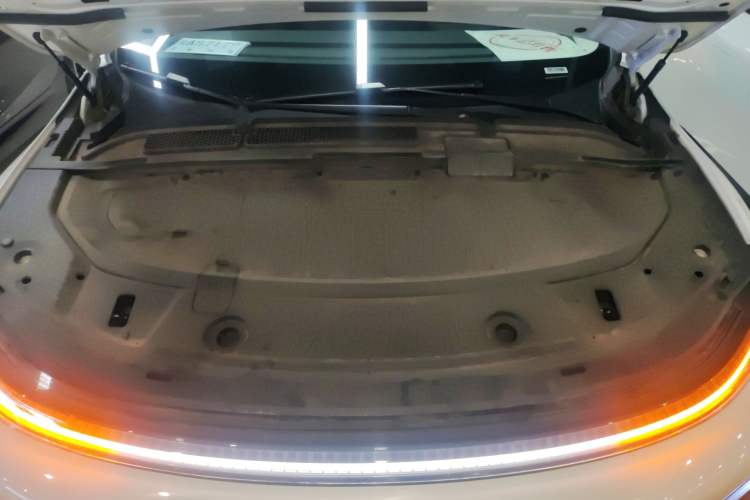 Used XPeng G6 2025 625 Long-Range Max Flagship Edition Engine Bay