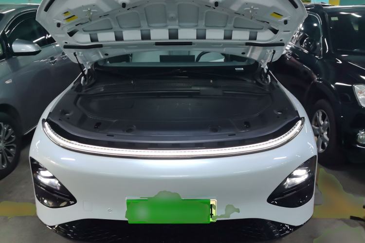 Used XPeng G6 2025 625 Long-Range Max Tech Edition Engine Bay