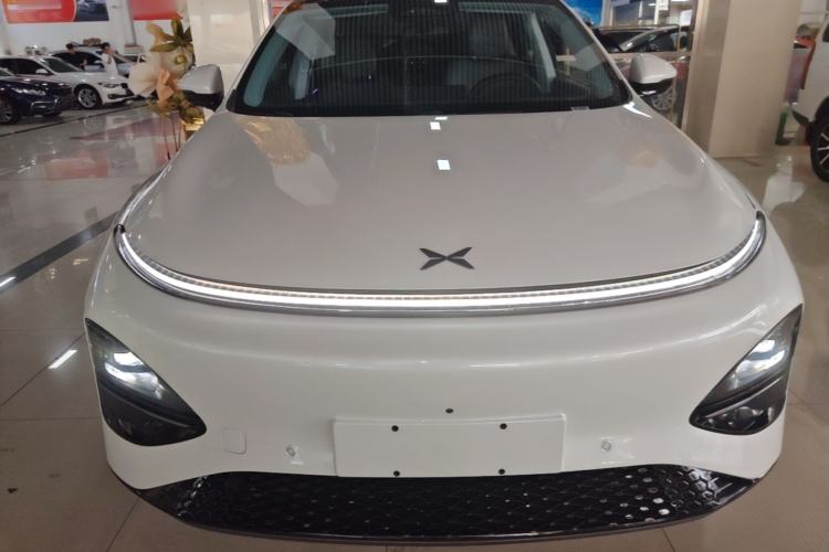 Used XPeng G6 2025 625 Long-Range Max Tech Edition Front