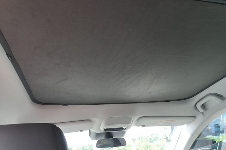 Used XPeng G6 2025 625 Long-Range Max Tech Edition Headliner