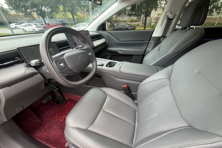 Used XPeng G6 2025 625 Long-Range Max Flagship Edition Interior 6