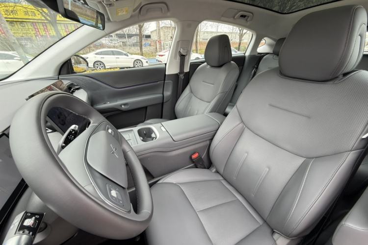 Used XPeng G6 2025 625 Long-Range Max Flagship Edition Interior 7
