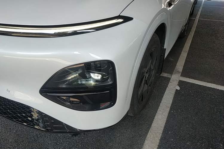 Used XPeng G6 2025 625 Long-Range Max Flagship Edition Left Front Headlight