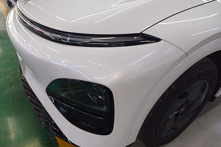 Used XPeng G6 2025 625 Long-Range Max Tech Edition Left Front Headlight