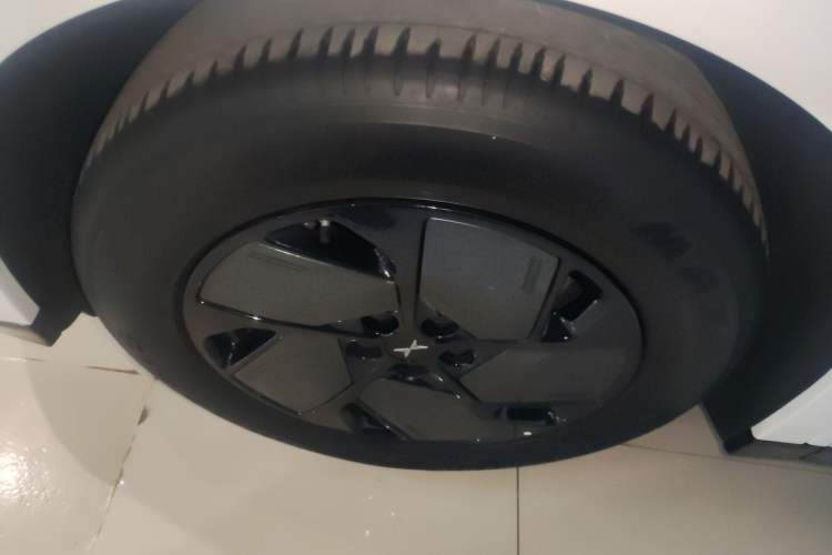 Used XPeng G6 2025 625 Long-Range Max Flagship Edition Left Front Wheel Hub