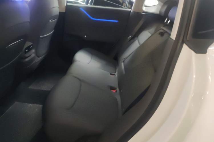 Used XPeng G6 2025 625 Long-Range Max Flagship Edition Left Rear Seat