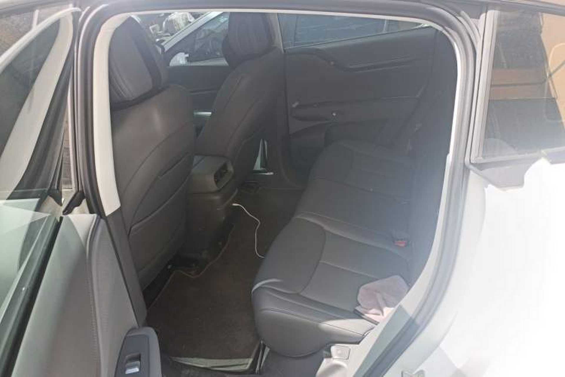 Used XPeng G6 2025 625 Long-Range Max Tech Edition Left Rear Seat