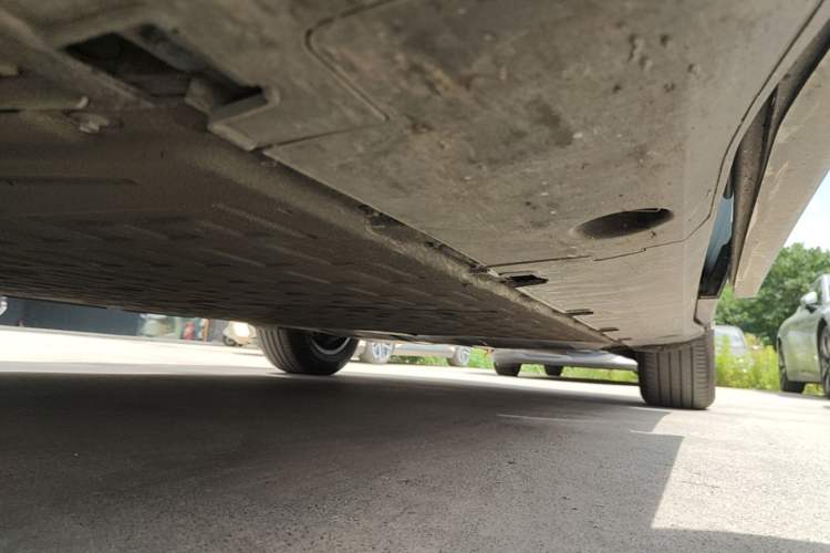 Used XPeng G6 2025 625 Long-Range Max Tech Edition Left Side Sill