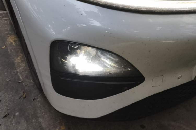Used XPeng G6 2025 725 Ultra-Long Range Max Flagship Edition Right Front Headlight