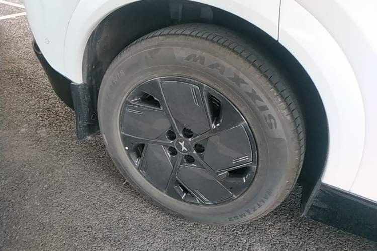 Used XPeng G6 2025 625 Long-Range Max Flagship Edition Right Rear Wheel Hub
