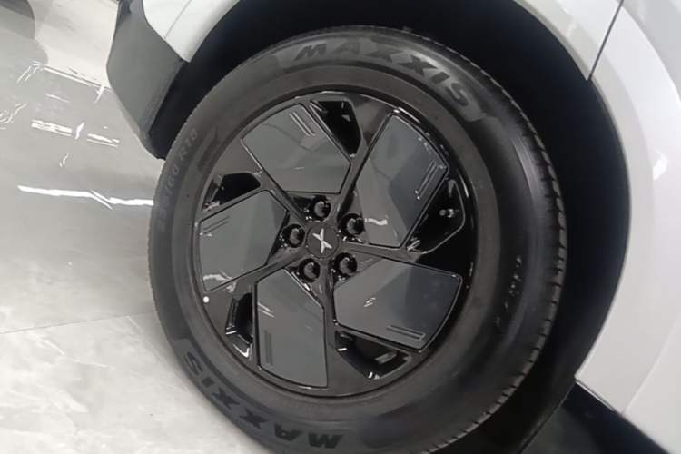Used XPeng G6 2025 625 Long-Range Max Tech Edition Right Rear Wheel Hub