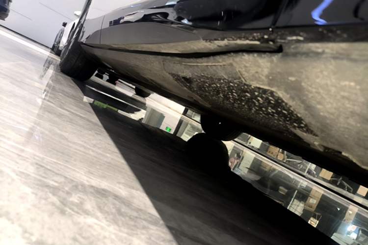 Used XPeng G6 2025 625 Long-Range Max Flagship Edition Right Side Sill