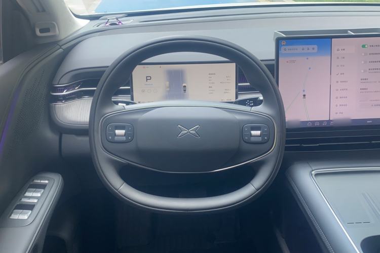 Used XPeng G6 2025 625 Long-Range Max Flagship Edition Steering Wheel