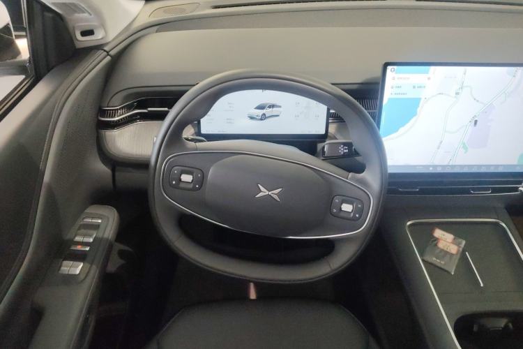 Used XPeng G6 2025 625 Long-Range Max Flagship Edition Steering Wheel