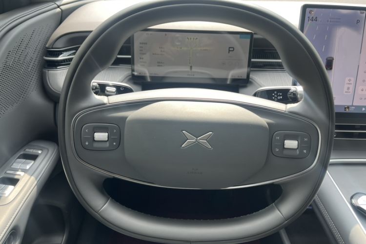 Used XPeng G6 2025 625 Long-Range Max Flagship Edition Steering Wheel