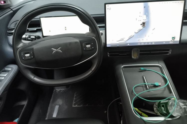 Used XPeng G6 2025 725 Ultra-Long Range Max Flagship Edition Steering Wheel