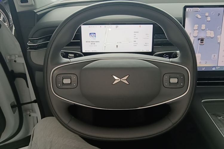Used XPeng G6 2025 625 Long-Range Max Flagship Edition Steering Wheel