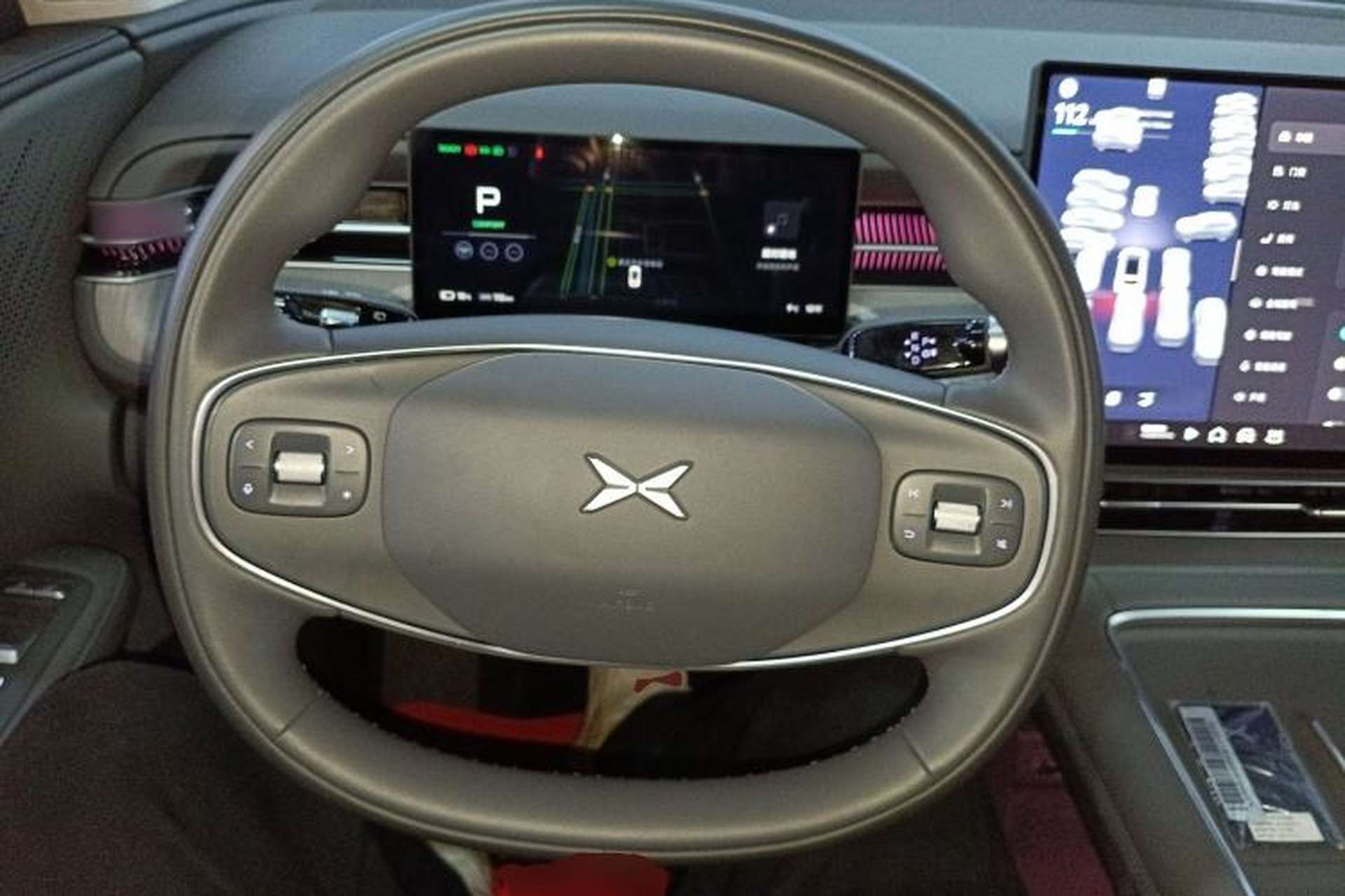 Used XPeng G6 2025 625 Long-Range Max Flagship Edition Steering Wheel