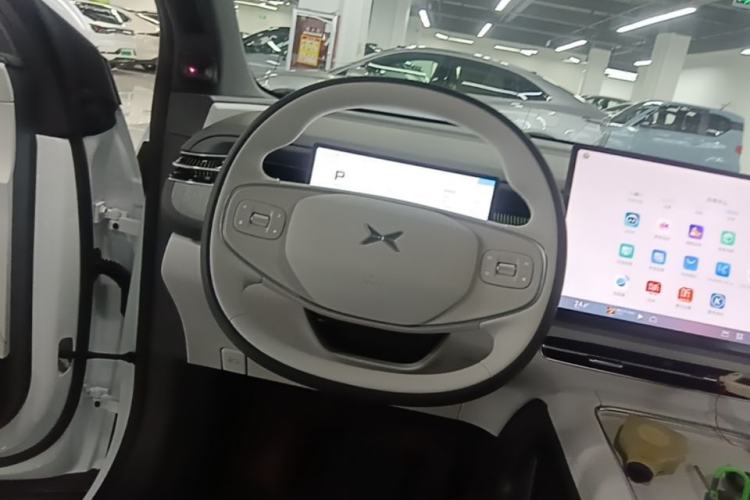 Used XPeng G6 2025 625 Long-Range Max Tech Edition Steering Wheel