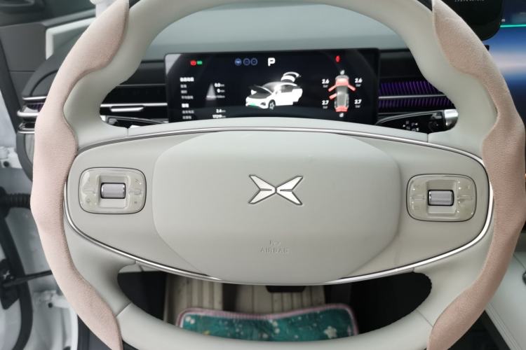 Used XPeng G6 2025 625 Long-Range Max Tech Edition Steering Wheel