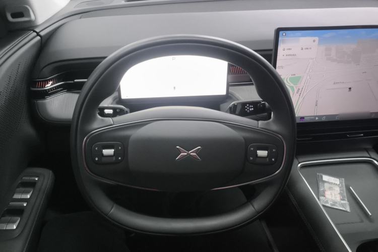 Used XPeng G6 2025 625 Long-Range Max Flagship Edition Steering Wheel
