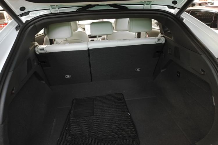 Used XPeng G6 2025 625 Long-Range Max Tech Edition Trunk