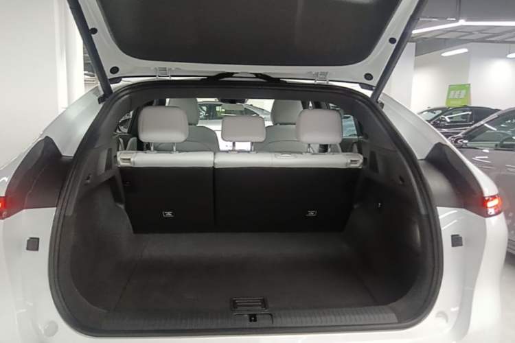 Used XPeng G6 2025 625 Long-Range Max Tech Edition Trunk