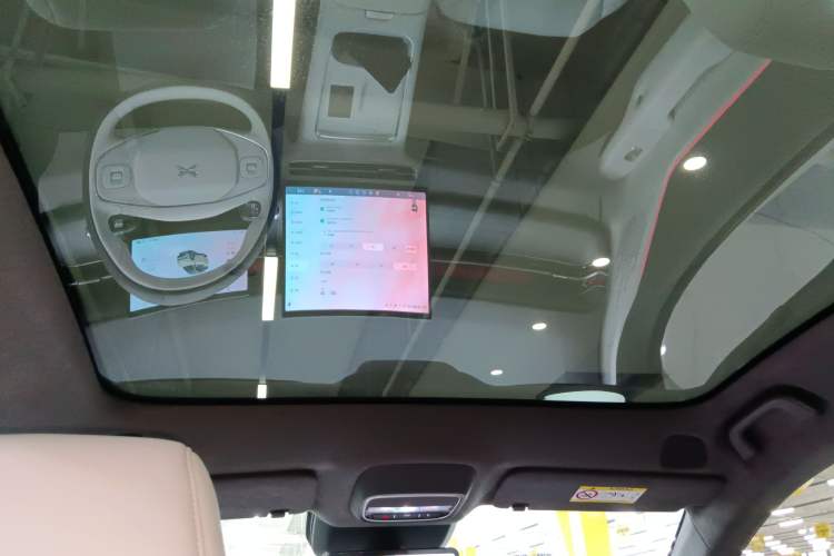 Used XPeng G6 2025 625 Long-Range Max Flagship Edition Headliner