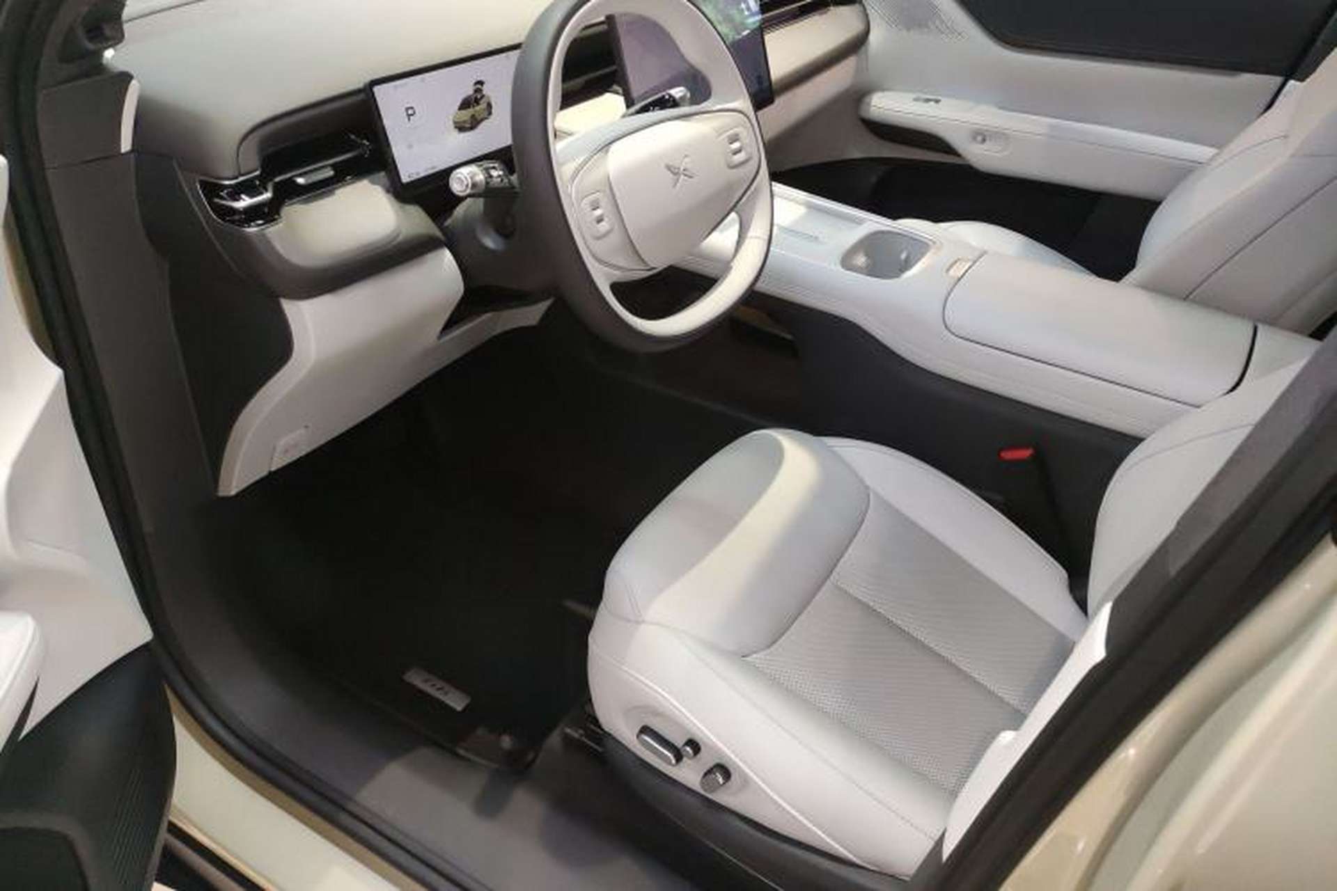 Used XPeng G6 2025 625 Long-Range Max Flagship Edition Left Front Seat
