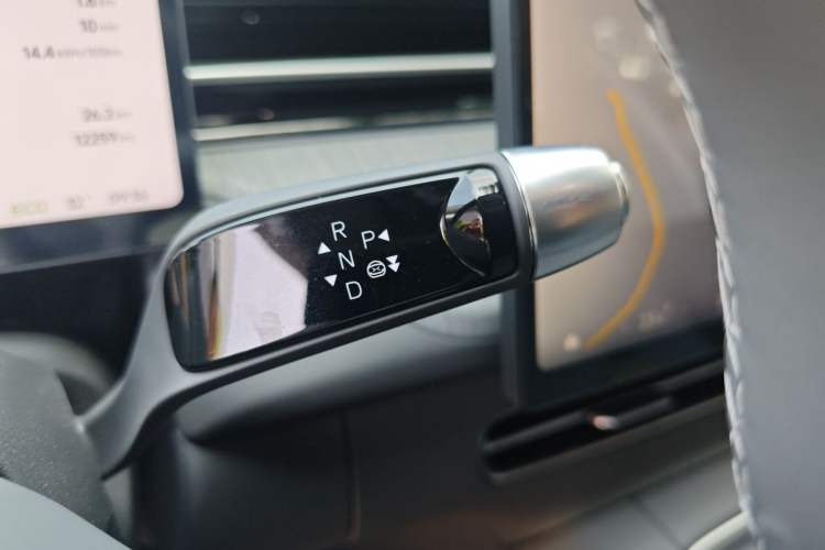 Used XPeng G6 2026 Model, 625 Max Tech Edition Gear Lever