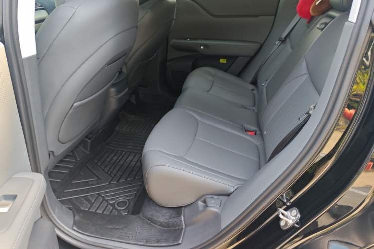 Used XPeng G6 2026 Model, 625 Max Tech Edition Left Rear Seat