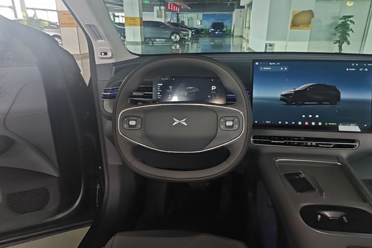 Used XPeng G6 2026 Model, 625 Max Flagship Edition Steering Wheel