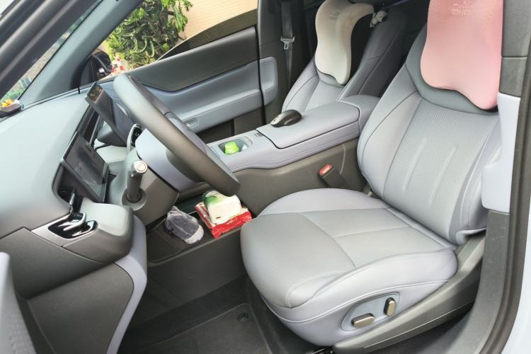 Used XPeng G6 2026 Model, 625 Max Tech Edition Left Front Seat