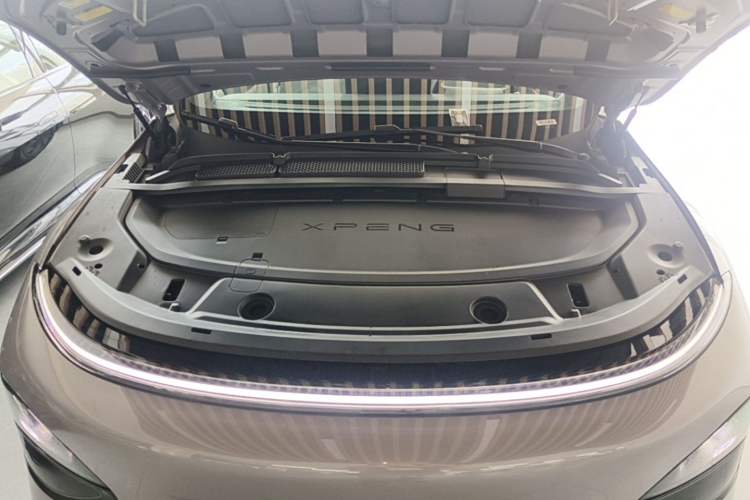Used XPeng G6 2026 Model, 625 Max Flagship Edition Engine Bay