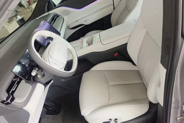 Used XPeng G6 2026 Model, 625 Max Flagship Edition Left Front Seat