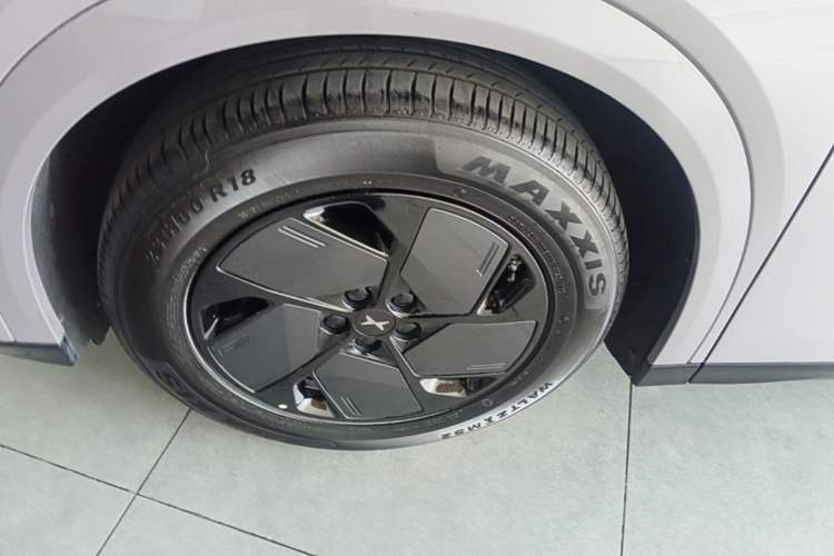 Used XPeng G6 2026 Model, 625 Max Flagship Edition Left Front Wheel Hub