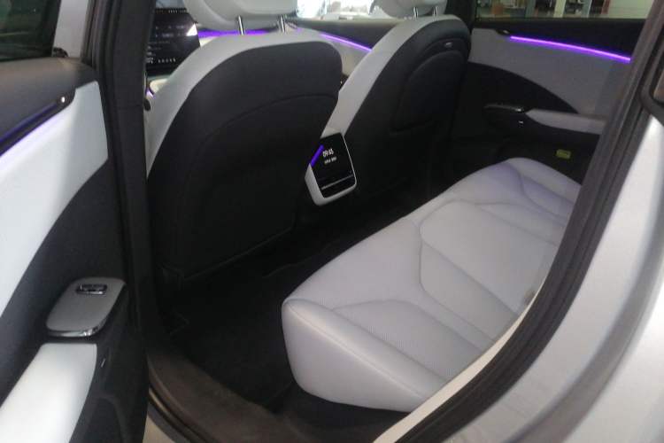 Used XPeng G7 2025 Model—602 Long Range Max Left Rear Seat