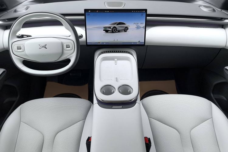 Used XPeng G7 2025 Model—602 Long Range Max Interior 2