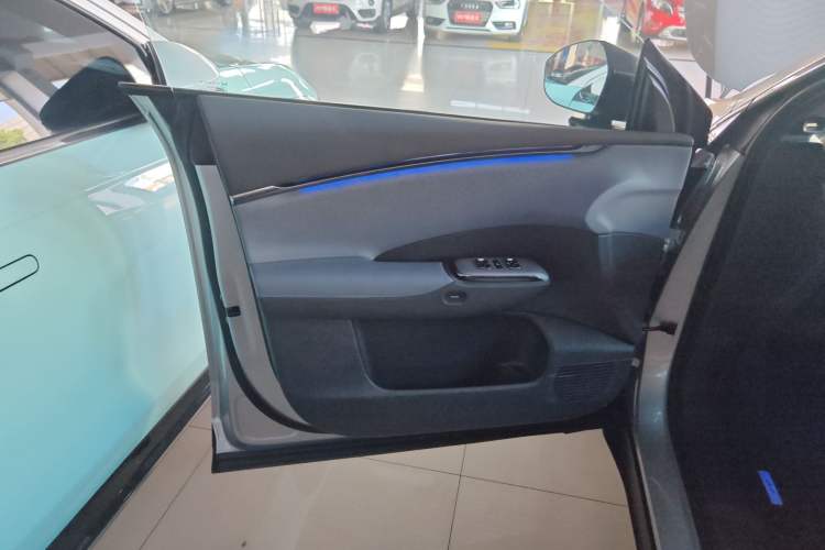 Used XPeng G7 2025 Model—702 Ultra Long Range Interior 7