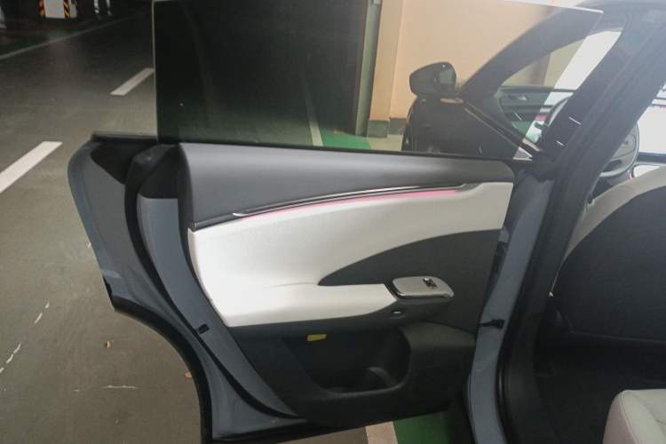 Used XPeng G7 2025 Model—602 Long Range Max Interior 8