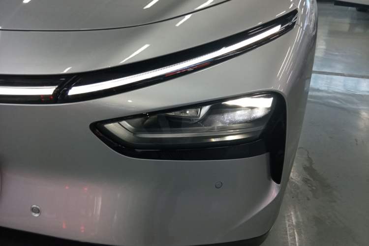 Used XPeng G7 2025 Model—602 Long Range Max Left Front Headlight