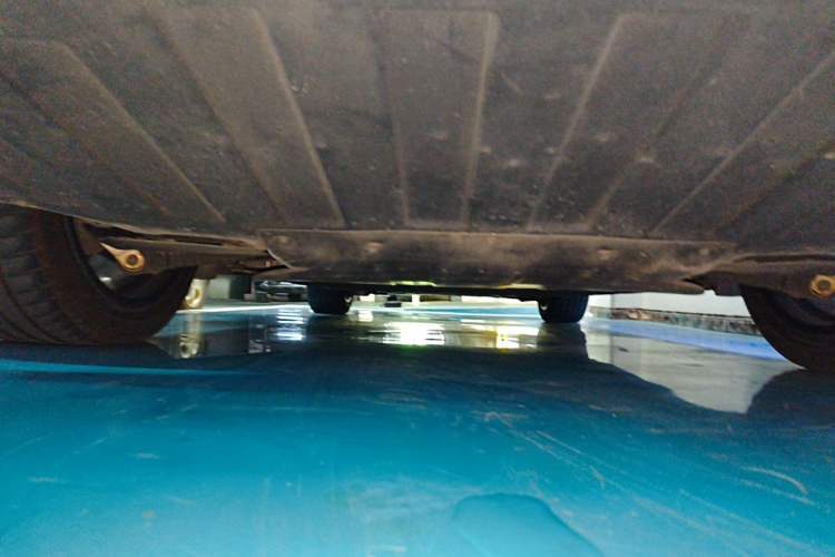 Used XPeng G7 2025 702 Max Chassis Rear