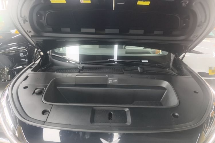 Used XPeng G7 2025 Model—702 Ultra Long Range Engine Bay
