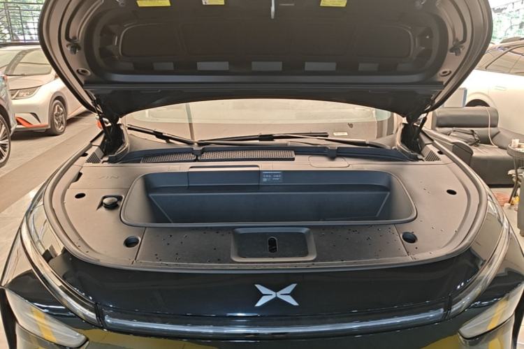 Used XPeng G7 2025 Model—702 Ultra Long Range Engine Bay