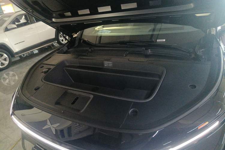 Used XPeng G7 2025 702 Max Engine Bay