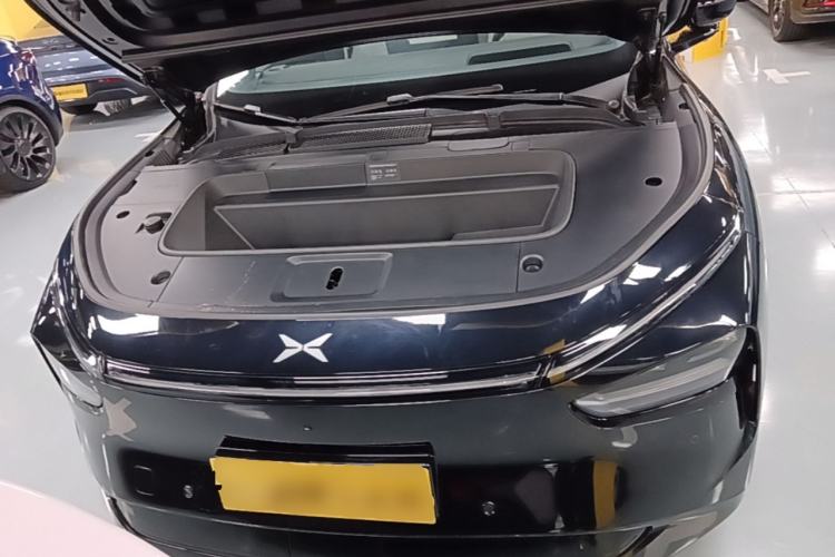 Used XPeng G7 2025 Model—702 Ultra Long Range Engine Bay